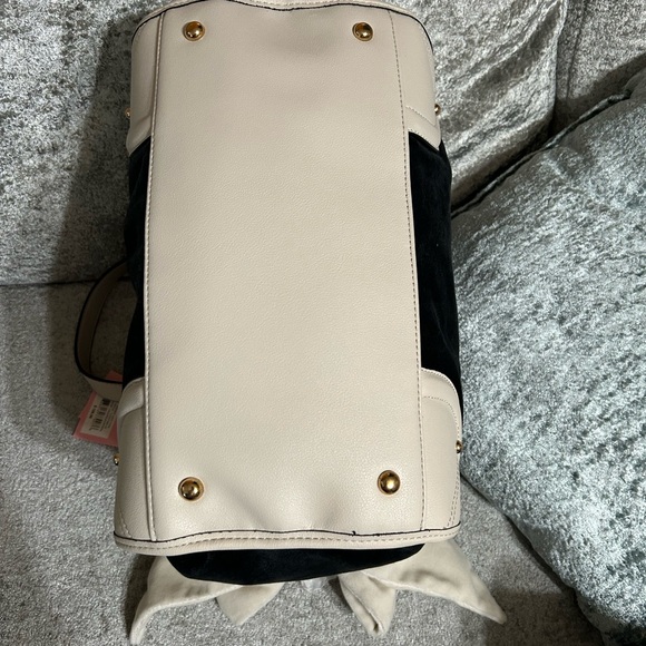 2 Juicy Couture Bags & 3 Wallets All NWT - Picture 8 of 13